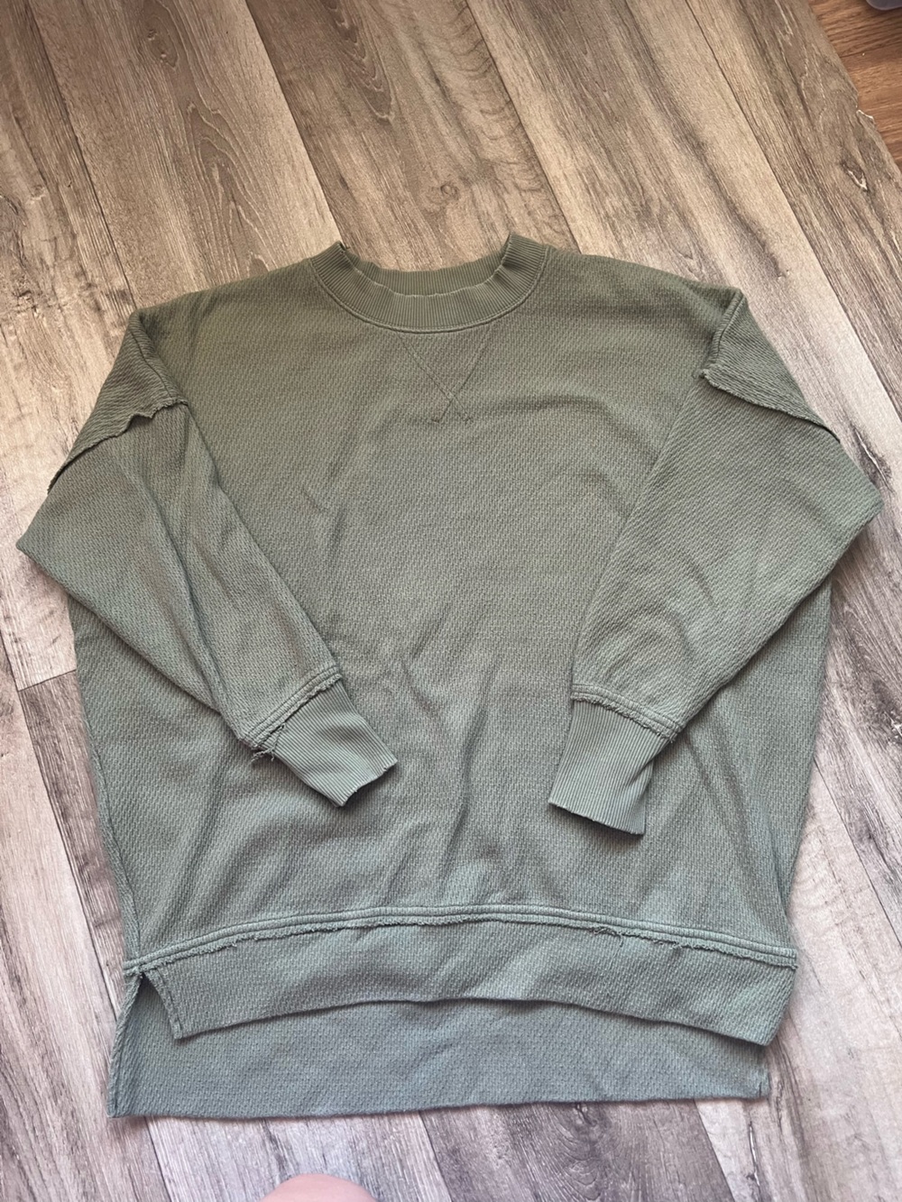 Aerie Oversized Sage Olive Green Waffle Knit Crewneck Sweatshirt XS